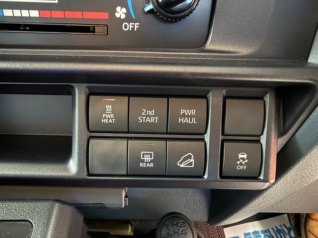 ランドクルーザー７０ ＡＸ　キーレス　メモリーナビ　フルセグ　ＣＤ　ＤＶＤ　バックカメラ　ＵＳＢ　ＥＴＣ２．０　ＬＥＤライト　フォグランプ　ハーフレザーシート　フロントアンダーカバー　リアアンダーカバー　１６インチＡＷ（17枚目）