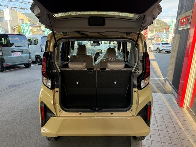 ムーヴ X スマートキー 9インチDオーディオ フルセグ BT USB HDMI バックカメラ LEDライト 左側パワースライドドア ワイヤレス充電 スマートアシスト(7枚目)