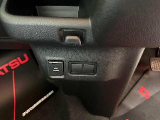 ムーヴ Ｘ　スマートキー　９インチＤオーディオ　フルセグ　ＢＴ　ＵＳＢ　ＨＤＭＩ　バックカメラ　ＬＥＤライト　左側パワースライドドア　ワイヤレス充電　スマートアシスト（20枚目）