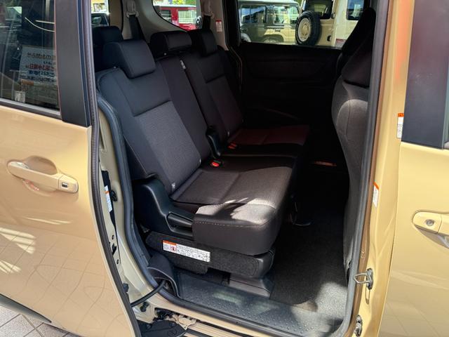 Toyota Sienta G II