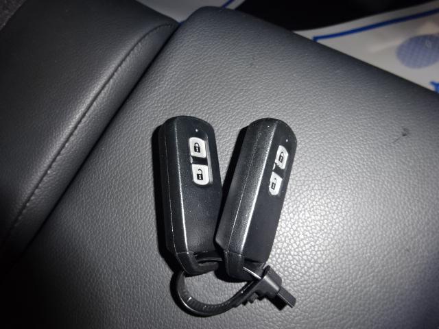 G・ターボパッケージ メモリーナビ フルセグ バックカメラ HID シティブレーキ ETC 純正アルミ スマートキー クルーズコントロール アイドリングストップ(13枚目)