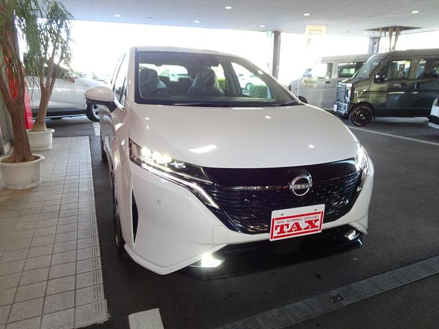 G レザーエディション 日産コネクトナビ フルセグ BT USB HDMI アラウンドビューモニター インテリジェントミラー インテリジェントキー ワイヤレス充電 レザーシート シートヒーター ステアリングヒーター(10枚目)