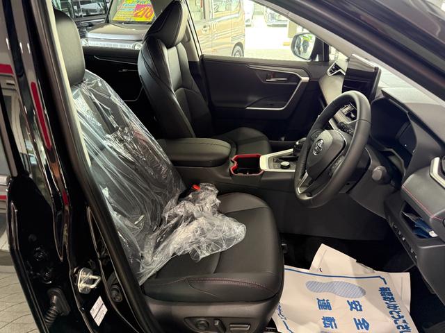 ＲＡＶ４ ハイブリッドアドベンチャー　オフロードパッケージＩＩ　Ｄオーディオ　ナビ　フルセグ　ＢＴ　ＵＳＢ　ＥＴＣ２．０　パノラミックビューモニター　デジタルインナーミラー　ドラレコ　シートヒーター　ステアリングヒーター　エアシート　レザーシート　パワーゲート（22枚目）