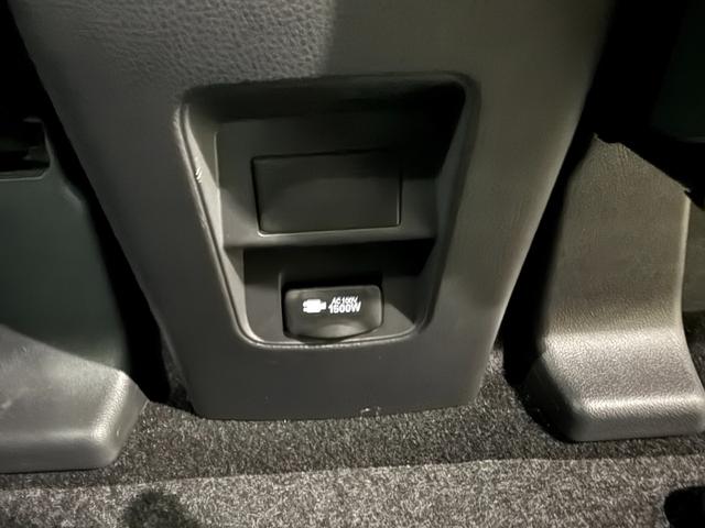 ノア ハイブリッドＳ－Ｚ　Ｄオーディオ　ナビ　フルセグ　ＣＤ　ＤＶＤ　ＢＴ　ＵＳＢ　ＨＤＭＩ　フリップダウンモニター　パノラミックビューモニター　デジタルインナーミラー　パワーゲート　ユニバーサルステップ　３眼ＬＥＤライト（14枚目）