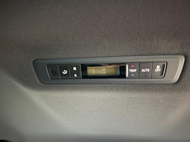 ノア Ｓｉ　ダブルバイビーＩＩＩ　１０インチナビ　フルセグ　ＣＤ　ＤＶＤ　ＢＴ　バックカメラ　スマートキー　ＬＥＤライト　フォグランプ　ＥＴＣ　ドライブレコーダー前後　両側パワースライド　ハーフレザーシート　１６インチＡＷ（27枚目）