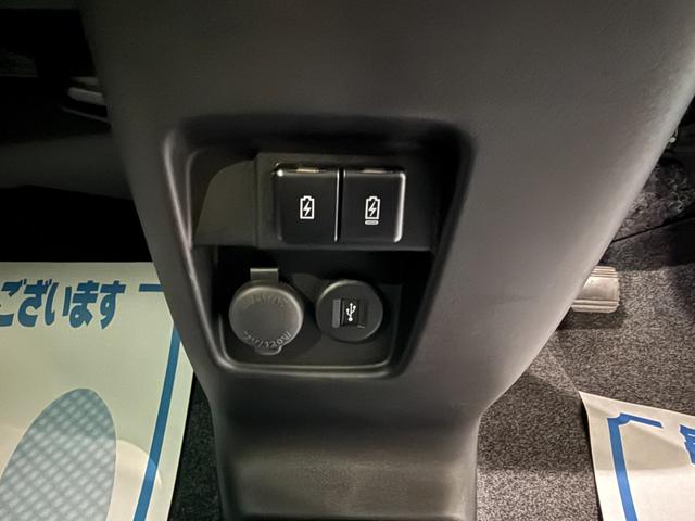 スペーシアベース ＸＦ　スマートキー　メモリーナビ　フルセグ　ＣＤ　ＤＶＤ　ＢＴ　全方位モニター　ＬＥＤライト　フォグランプ　シートヒーター　右側パワースライド　セーフティサポート（8枚目）