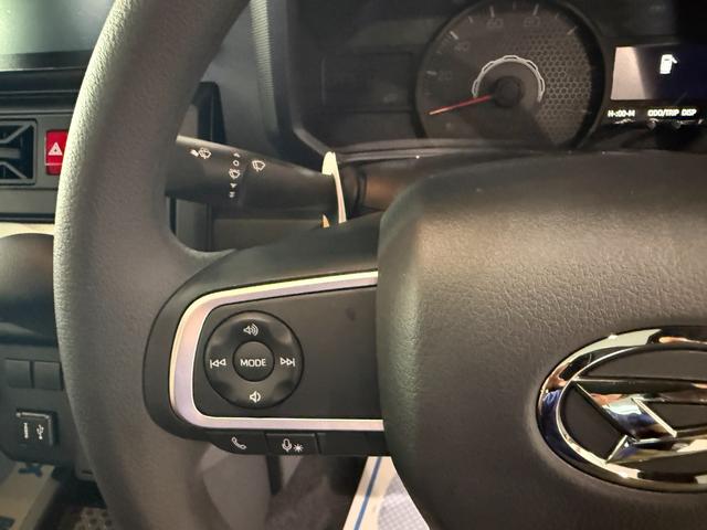 タフト Ｘ　スマートキー　９インチＤオーディオ　フルセグ　ＢＴ　ＵＳＢ　ＨＤＭＩ　バックカメラ　ＬＥＤライト　ガラスルーフ（3枚目）