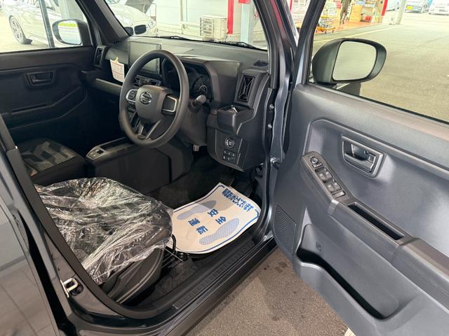 タフト Ｘ　スマートキー　９インチＤオーディオ　フルセグ　ＢＴ　ＵＳＢ　ＨＤＭＩ　バックカメラ　ＬＥＤライト　ガラスルーフ（14枚目）