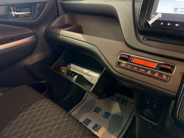 ソリオバンディット ハイブリッドＭＶ　スマートキー　９インチナビ　フルセグ　ＣＤ　ＤＶＤ　ＢＴ　ＵＳＢ　全方位モニター　ＬＥＤライト　フォグランプ　シートヒーター　両側パワースライド　ヘッドアップディスプレイ　セーフティサポート　ＢＳＭ（35枚目）