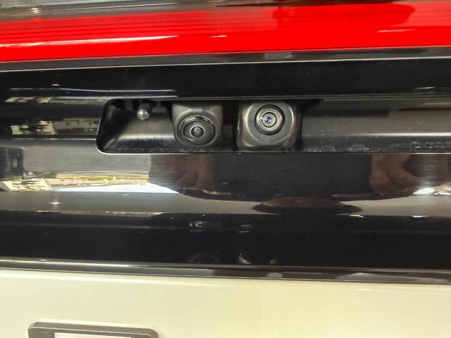 プリウス Ｚ　ＴＲＤフロントスポイラー　２０インチＡＷ　ローダウン　Ｄオーディオ　ナビ　フルセグ　ＢＴ　ＵＳＢ　ＨＤＭＩ　パノラミックビューモニター　デジタルインナーミラー　ムーンルーフ　パーキングサポート　ＢＳＭ（19枚目）