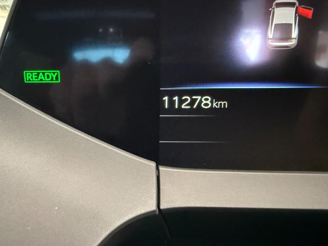 プリウス Ｚ　ＴＲＤフロントスポイラー　２０インチＡＷ　ローダウン　Ｄオーディオ　ナビ　フルセグ　ＢＴ　ＵＳＢ　ＨＤＭＩ　パノラミックビューモニター　デジタルインナーミラー　ムーンルーフ　パーキングサポート　ＢＳＭ（27枚目）