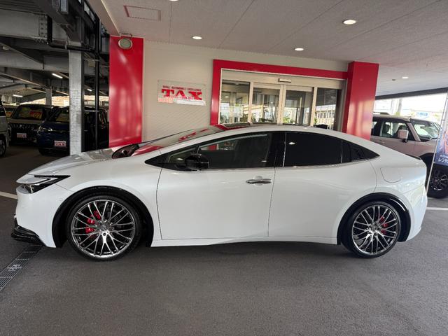 プリウス Ｚ　ＴＲＤフロントスポイラー　２０インチＡＷ　ローダウン　Ｄオーディオ　ナビ　フルセグ　ＢＴ　ＵＳＢ　ＨＤＭＩ　パノラミックビューモニター　デジタルインナーミラー　ムーンルーフ　パーキングサポート　ＢＳＭ（30枚目）