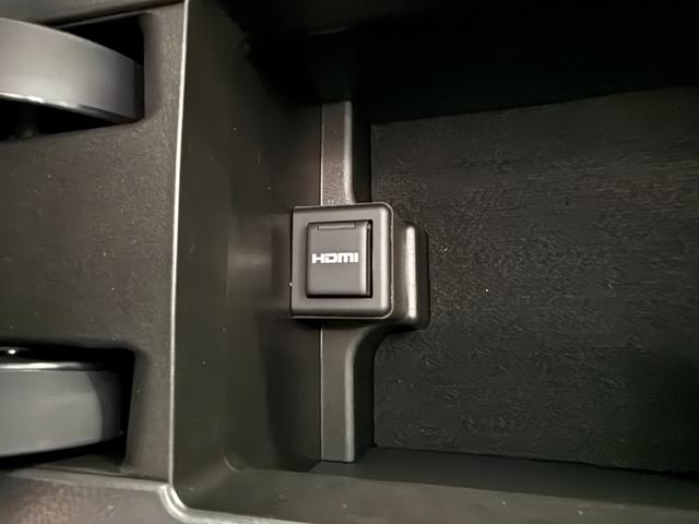 プリウス Ｚ　ＴＲＤフロントスポイラー　２０インチＡＷ　ローダウン　Ｄオーディオ　ナビ　フルセグ　ＢＴ　ＵＳＢ　ＨＤＭＩ　パノラミックビューモニター　デジタルインナーミラー　ムーンルーフ　パーキングサポート　ＢＳＭ（41枚目）