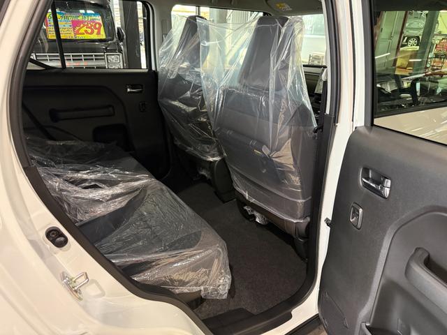 クロスビー ハイブリッドMZ スマートキー 9インチナビ フルセグ BT USB HDMI 全方位モニター LEDライト フォグランプ シートヒーター ステアリングヒーター ヘッドアップディスプレイ セーフティサポート(4枚目)