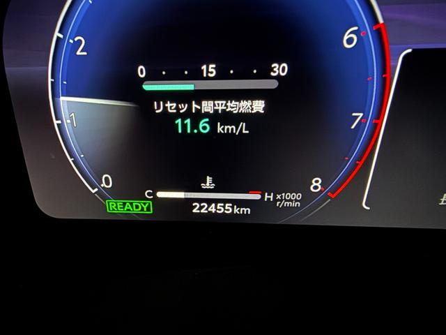 ヴェルファイアハイブリッド Z プレミア スマートキー ナビ フルセグ BT USB HDMI パノラミックビューモニター 左右独立ムーンルーフ デジタルインナーミラー 両側パワースライド パワーゲート ドライブレコーダー前後 ワンオーナー(3枚目)