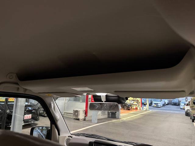 エブリイワゴン ＰＺターボスペシャル　スマートキー　Ｄオーディオ　ＢＴ　ＵＳＢ　バックカメラ　ＬＥＤライト　フォグランプ　シートヒーター　両側パワースライド　オートステップ　セーフティサポート　１４インチＡＷ（6枚目）