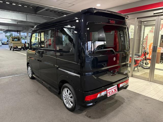 エブリイワゴン ＰＺターボスペシャル　スマートキー　Ｄオーディオ　ＢＴ　ＵＳＢ　バックカメラ　ＬＥＤライト　フォグランプ　シートヒーター　両側パワースライド　オートステップ　セーフティサポート　１４インチＡＷ（12枚目）