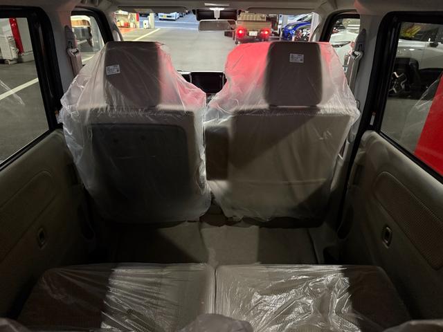 エブリイワゴン ＰＺターボスペシャル　スマートキー　Ｄオーディオ　ＢＴ　ＵＳＢ　バックカメラ　ＬＥＤライト　フォグランプ　シートヒーター　両側パワースライド　オートステップ　セーフティサポート　１４インチＡＷ（21枚目）