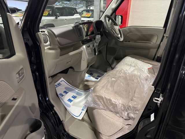 エブリイワゴン ＰＺターボスペシャル　スマートキー　Ｄオーディオ　ＢＴ　ＵＳＢ　バックカメラ　ＬＥＤライト　フォグランプ　シートヒーター　両側パワースライド　オートステップ　セーフティサポート　１４インチＡＷ（29枚目）