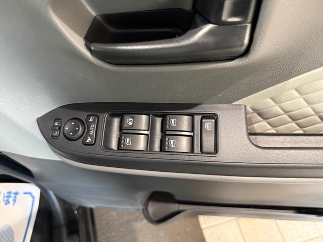 タント Ｘセレクション　スマートキー　メモリーナビ　フルセグ　ＣＤ　ＤＶＤ　バックカメラ　ＬＥＤライト　ＥＴＣ　シートヒーター　左側パワースライド（7枚目）