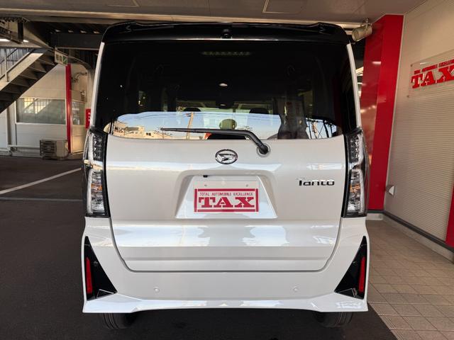 タント カスタムＲＳリミテッド　スマートキー　８インチナビ　フルセグ　ＣＤ　ＤＶＤ　バックカメラ　ＬＥＤライト　フォグランプ　シートヒーター　ＥＴＣ　両側パワースライド　１５インチＡＷ（13枚目）