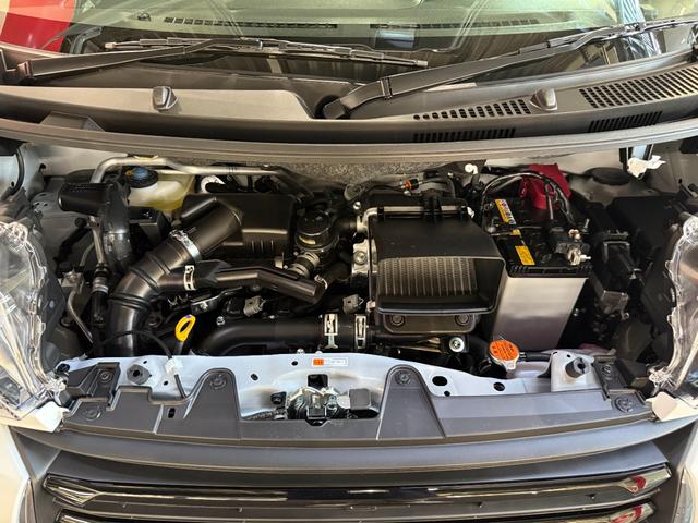 タント カスタムＲＳリミテッド　スマートキー　８インチナビ　フルセグ　ＣＤ　ＤＶＤ　バックカメラ　ＬＥＤライト　フォグランプ　シートヒーター　ＥＴＣ　両側パワースライド　１５インチＡＷ（17枚目）