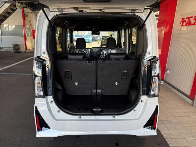 タント カスタムＲＳリミテッド　スマートキー　８インチナビ　フルセグ　ＣＤ　ＤＶＤ　バックカメラ　ＬＥＤライト　フォグランプ　シートヒーター　ＥＴＣ　両側パワースライド　１５インチＡＷ（18枚目）