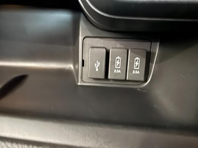 N-BOXカスタム G・Lターボホンダセンシング スマートキー メモリーナビ フルセグ CD DVD バックカメラ BT USB 両側パワースライド LEDライト フォグランプ ETC 15インチAW(3枚目)