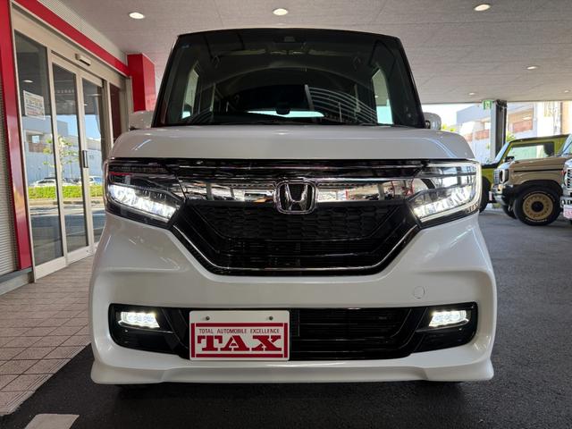 N-BOXカスタム G・Lターボホンダセンシング スマートキー メモリーナビ フルセグ CD DVD バックカメラ BT USB 両側パワースライド LEDライト フォグランプ ETC 15インチAW(11枚目)