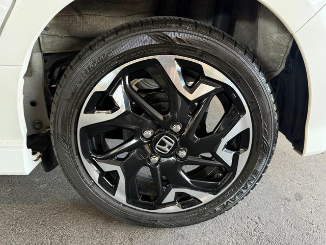 N-BOXカスタム G・Lターボホンダセンシング スマートキー メモリーナビ フルセグ CD DVD バックカメラ BT USB 両側パワースライド LEDライト フォグランプ ETC 15インチAW(15枚目)