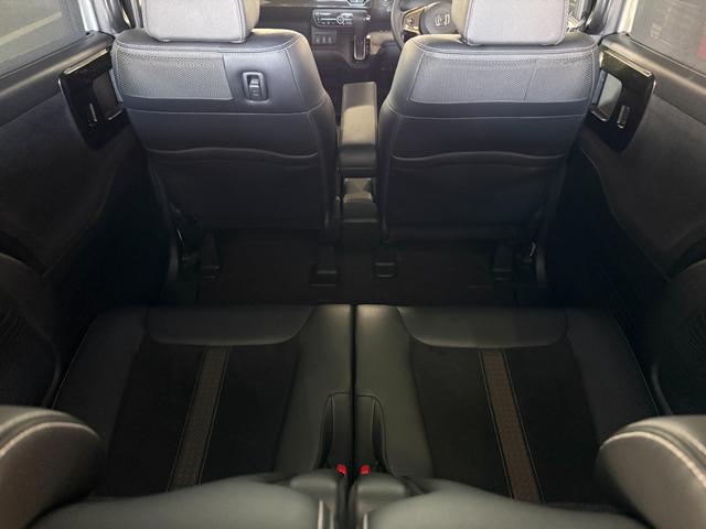 N-BOXカスタム G・Lターボホンダセンシング スマートキー メモリーナビ フルセグ CD DVD バックカメラ BT USB 両側パワースライド LEDライト フォグランプ ETC 15インチAW(16枚目)