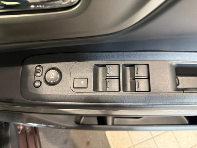 N-BOXスラッシュ G・Lパッケージ スマートキー メモリーナビ フルセグ CD DVD バックカメラ ETC HID(29枚目)