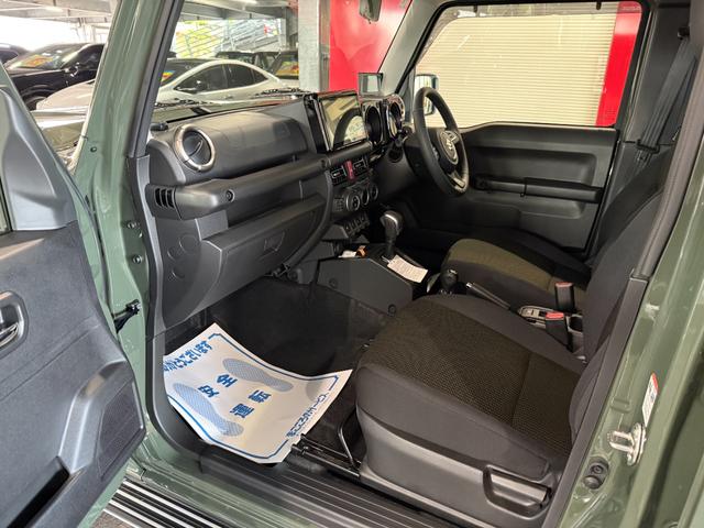 ジムニーノマド ＦＣ　ＤＡＭＤアドバンス　ＣＳＴゼロワンハイパー１６インチＡＷ　ジオランダーＡＴタイヤ　９インチナビ　フルセグ　ＣＤ　ＤＶＤ　ＬＥＤライト　フォグランプ　シートヒーター　セーフティサポート　フロントカメラ（5枚目）