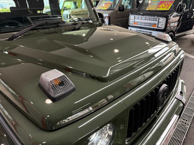 ジムニーノマド ＦＣ　ＤＡＭＤアドバンス　ＣＳＴゼロワンハイパー１６インチＡＷ　ジオランダーＡＴタイヤ　９インチナビ　フルセグ　ＣＤ　ＤＶＤ　ＬＥＤライト　フォグランプ　シートヒーター　セーフティサポート　フロントカメラ（18枚目）