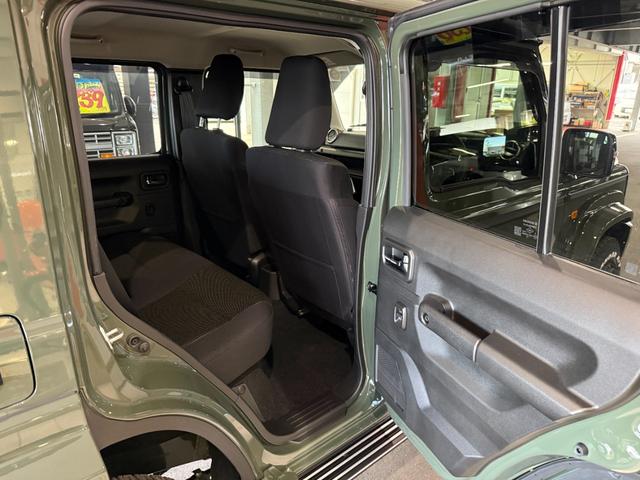 ジムニーノマド ＦＣ　ＤＡＭＤアドバンス　ＣＳＴゼロワンハイパー１６インチＡＷ　ジオランダーＡＴタイヤ　９インチナビ　フルセグ　ＣＤ　ＤＶＤ　ＬＥＤライト　フォグランプ　シートヒーター　セーフティサポート　フロントカメラ（25枚目）