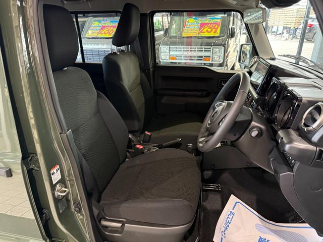 ジムニーノマド ＦＣ　ＤＡＭＤアドバンス　ＣＳＴゼロワンハイパー１６インチＡＷ　ジオランダーＡＴタイヤ　９インチナビ　フルセグ　ＣＤ　ＤＶＤ　ＬＥＤライト　フォグランプ　シートヒーター　セーフティサポート　フロントカメラ（28枚目）