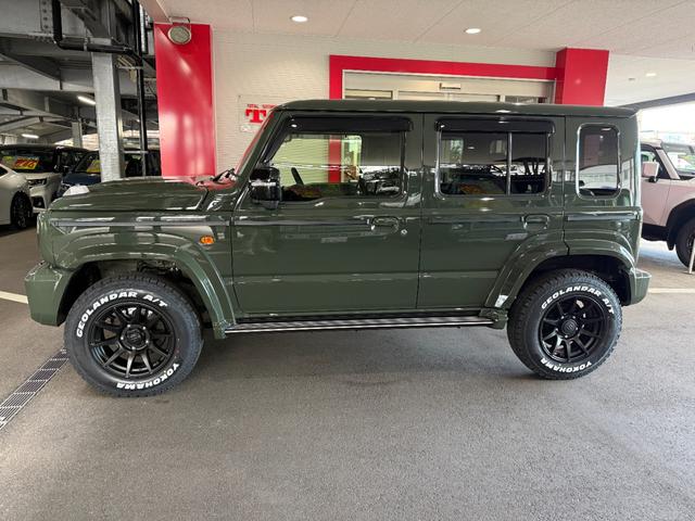 ジムニーノマド ＦＣ　ＤＡＭＤアドバンス　ＣＳＴゼロワンハイパー１６インチＡＷ　ジオランダーＡＴタイヤ　９インチナビ　フルセグ　ＣＤ　ＤＶＤ　ＬＥＤライト　フォグランプ　シートヒーター　セーフティサポート　フロントカメラ（29枚目）