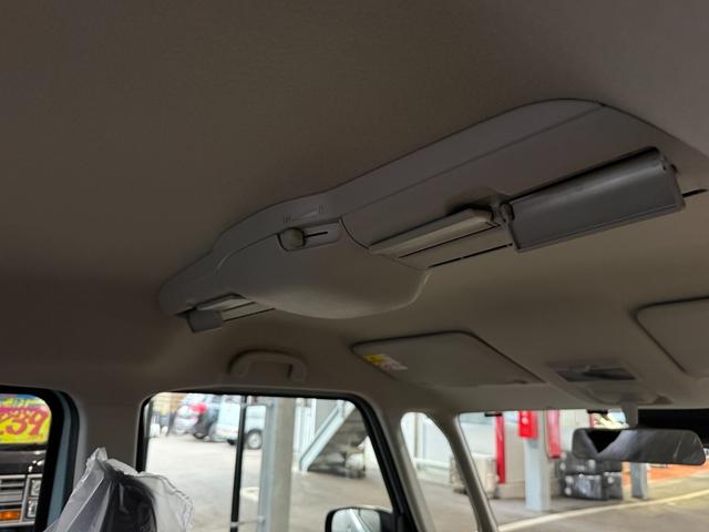 スペーシア ハイブリッドＸ　スマートキー　８インチナビ　フルセグ　ＣＤ　ＤＶＤ　ＬＥＤライト　シートヒーター　両側パワースライド　セーフティサポート　オットマン（6枚目）