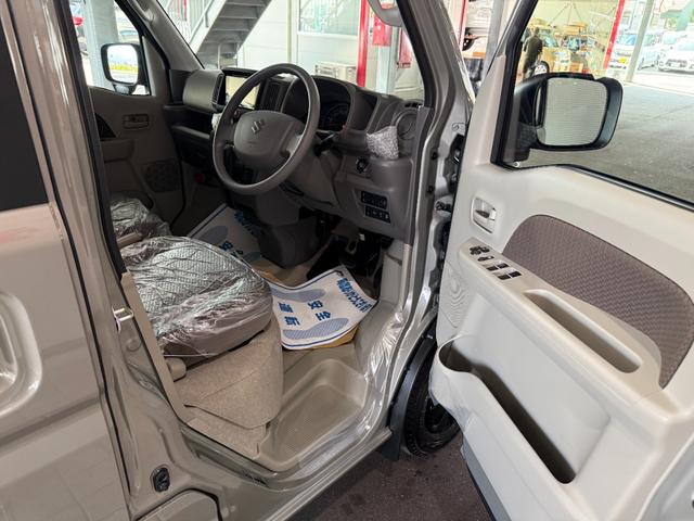 車によってはストックヤードに置いていることもありますので、ご来店の前に事前にご連絡いただけますと幸いです。