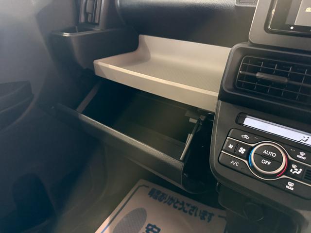 タント Ｌ　スマートキー　メモリーナビ　フルセグ　ＣＤ　ＤＶＤ　ＬＥＤライト（16枚目）