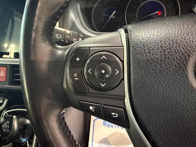 ヴォクシー ハイブリッドＺＳ　スマートキー　１１インチナビ　フルセグ　ＣＤ　ＤＶＤ　バックカメラ　フリップダウンモニター　ＬＥＤライト　フォグランプ　ＥＴＣ　両側パワースライド　シートヒーター　１６インチＡＷ（15枚目）