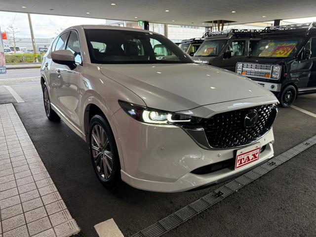 ＣＸ－５ ２５Ｓ　エクスクルーシブモード　スマートキー　Ｄオーディオ　フルセグ　ＢＴ　ＵＳＢ　３６０°ビューモニター　ＬＥＤライト　シートヒーター　ステアリングヒーター　エアシート　パワーシート　パワーゲート　ＥＴＣ　ドラレコ　ワイヤレス充電（14枚目）