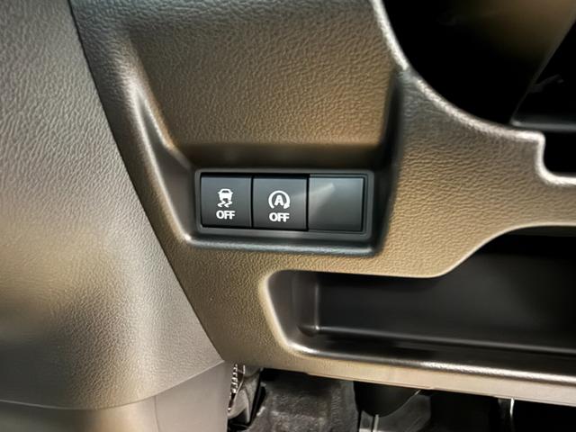 スペーシアギア ハイブリッドＸＺ　スマートキー　８インチナビ　フルセグ　ＣＤ　ＤＶＤ　ＬＥＤライト　フォグランプ　シートヒーター　ステアリングヒーター　オットマン　両側パワースライド　ヘッドアップディスプレイ　ルーフレール（7枚目）