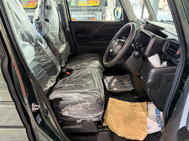 スペーシアギア ハイブリッドＸＺ　スマートキー　８インチナビ　フルセグ　ＣＤ　ＤＶＤ　ＬＥＤライト　フォグランプ　シートヒーター　ステアリングヒーター　オットマン　両側パワースライド　ヘッドアップディスプレイ　ルーフレール（10枚目）