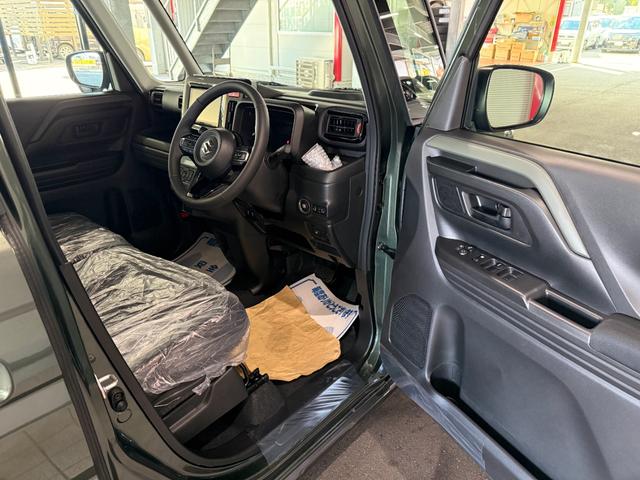 スペーシアギア ハイブリッドＸＺ　スマートキー　８インチナビ　フルセグ　ＣＤ　ＤＶＤ　ＬＥＤライト　フォグランプ　シートヒーター　ステアリングヒーター　オットマン　両側パワースライド　ヘッドアップディスプレイ　ルーフレール（21枚目）