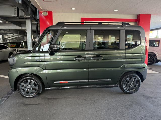 スペーシアギア ハイブリッドＸＺ　スマートキー　８インチナビ　フルセグ　ＣＤ　ＤＶＤ　ＬＥＤライト　フォグランプ　シートヒーター　ステアリングヒーター　オットマン　両側パワースライド　ヘッドアップディスプレイ　ルーフレール（22枚目）