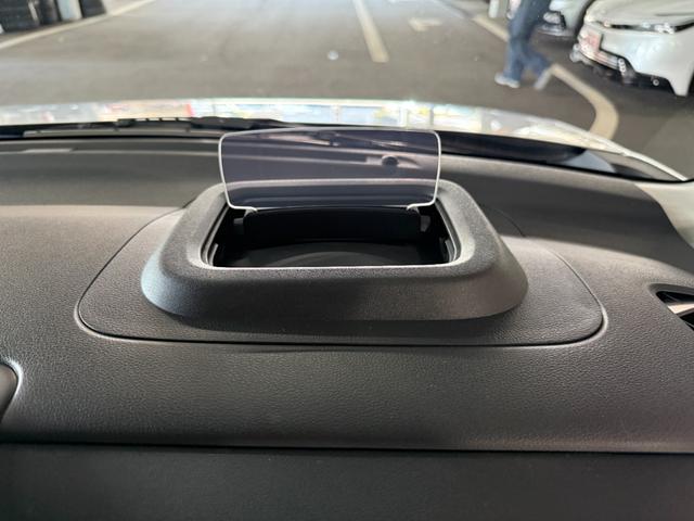 スペーシアギア ハイブリッドXZ スマートキー 8インチナビ フルセグ CD DVD LEDライト フォグランプ シートヒーター ステアリングヒーター オットマン 両側パワースライド ヘッドアップディスプレイ セーフティサポート(7枚目)