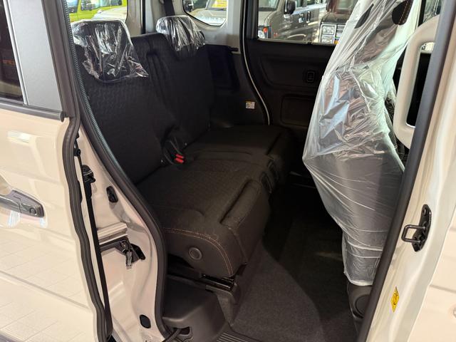 スペーシアギア ハイブリッドXZ スマートキー 8インチナビ フルセグ CD DVD LEDライト フォグランプ シートヒーター ステアリングヒーター オットマン 両側パワースライド ヘッドアップディスプレイ セーフティサポート(20枚目)