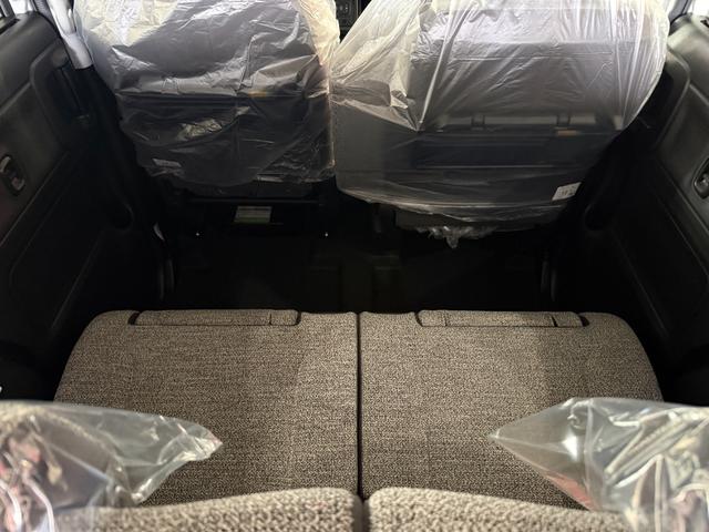 スペーシア ハイブリッドＸ　スマートキー　８インチナビ　フルセグ　ＣＤ　ＤＶＤ　ＬＥＤライト　シートヒーター　両側パワースライド　オットマン　セーフティサポート（12枚目）