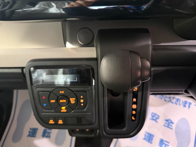 スペーシア ハイブリッドＸ　スマートキー　８インチナビ　フルセグ　ＣＤ　ＤＶＤ　ＬＥＤライト　シートヒーター　両側パワースライド　オットマン　セーフティサポート（21枚目）